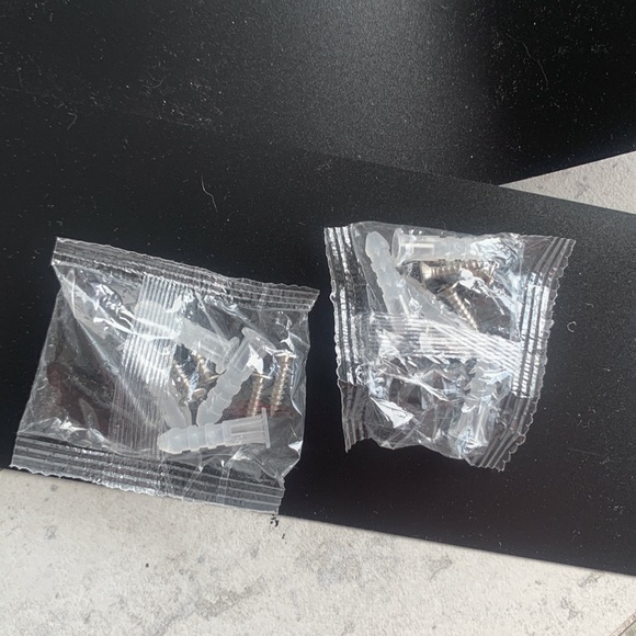 Cable Management Tray White Metallic - Picture 13 of 13